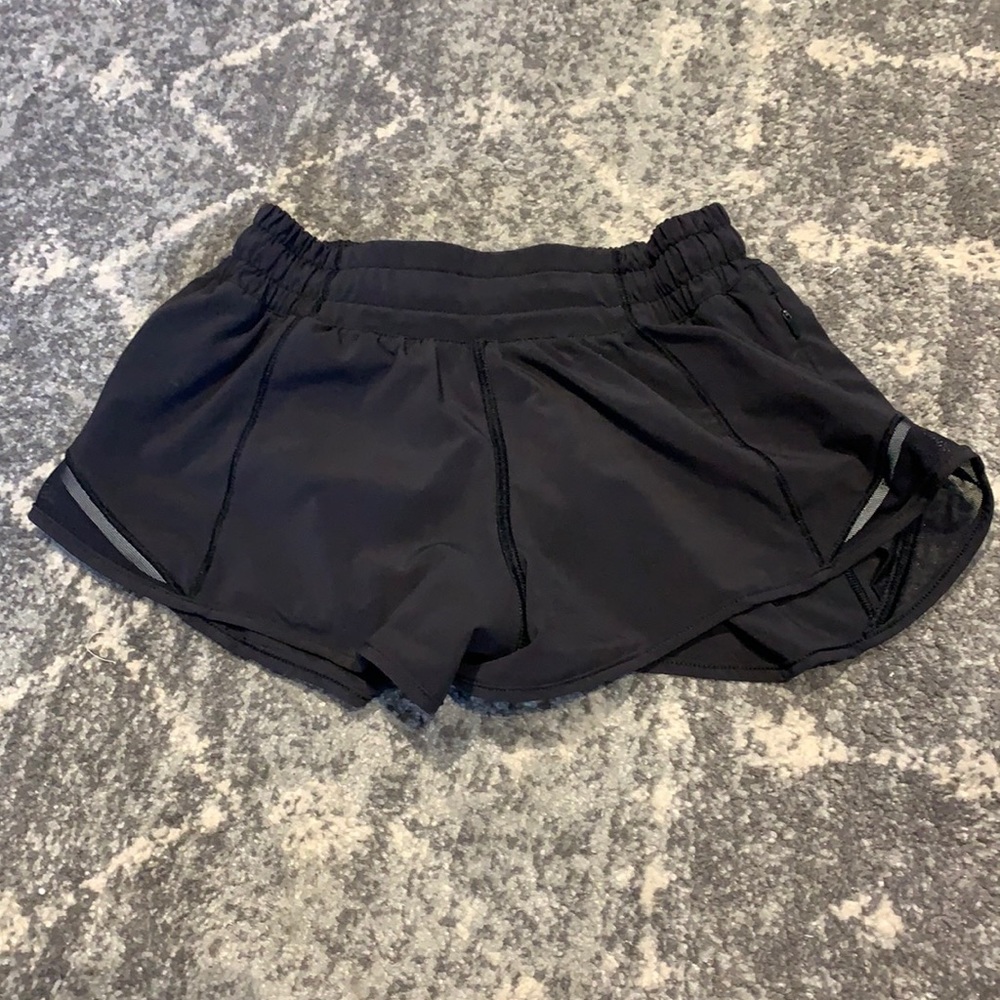 Black Lululemon shorts